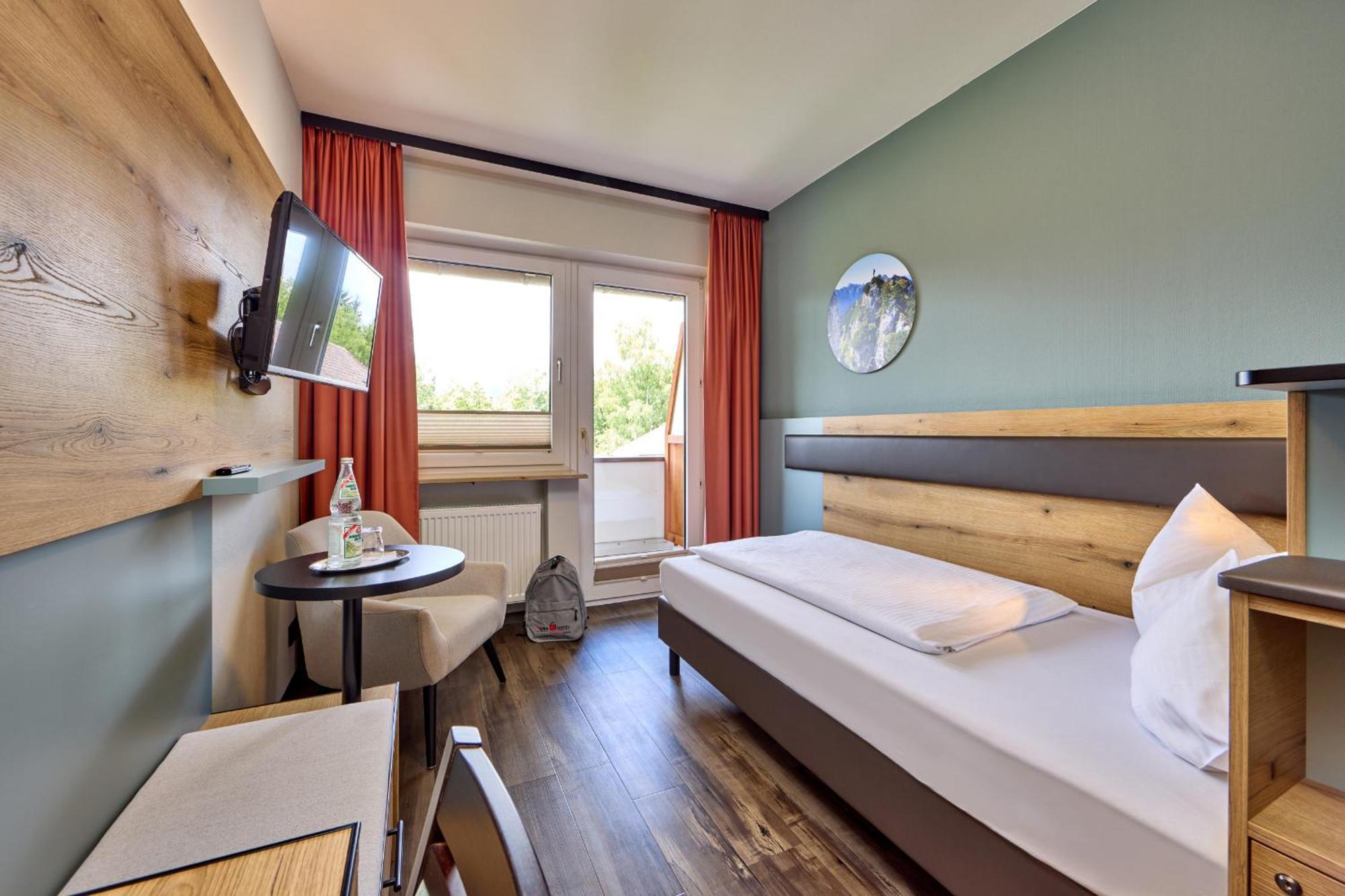 Aura-Hotel Заульгруб Экстерьер фото